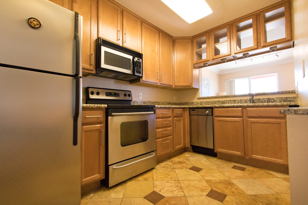 840 Turquoise, #107, San Diego, CA 92109 photo 3