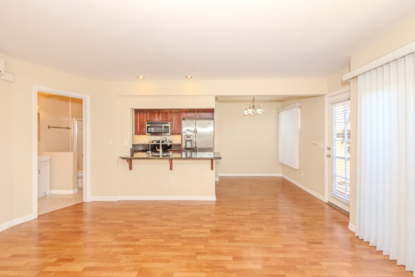 5252 Balboa Arms #155, San Diego, CA 92117 photo 3