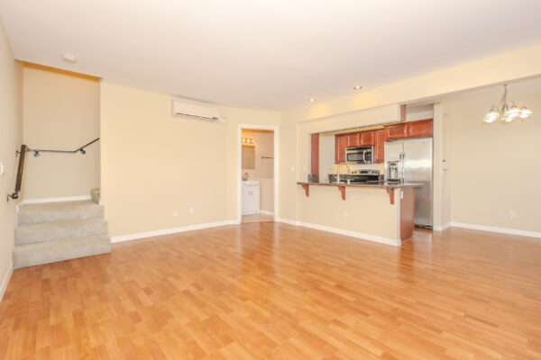 5252 Balboa Arms #155, San Diego, CA 92117 photo 4