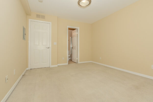 5252 Balboa Arms #155, San Diego, CA 92117 photo 14
