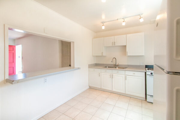 4430 Haines, San Diego, CA 92109 photo 4