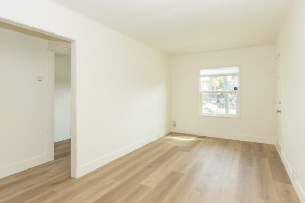 4430 Haines, San Diego, CA 92109 photo 3