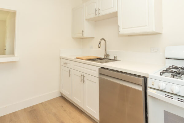 4430 Haines, San Diego, CA 92109 photo 8