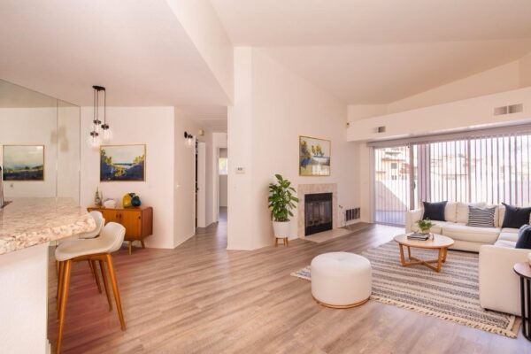 7087 Camino Revueltos #306, San Diego, CA 92111