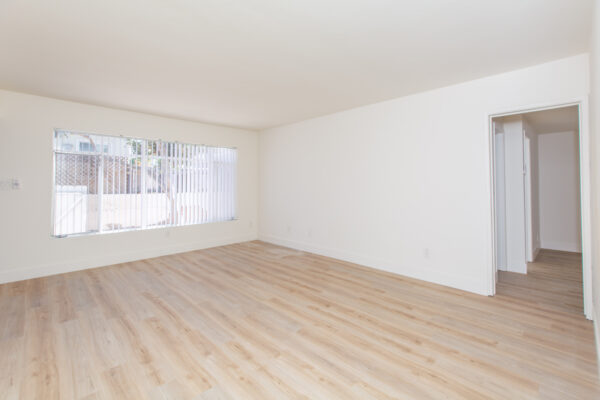 1568 A. Chalcedony St, San Diego, CA 92109 photo 9