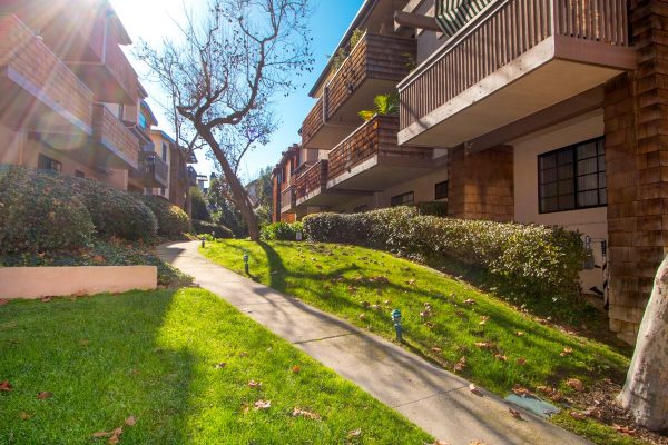 8860 Villa La Jolla 317, La Jolla, CA 92037