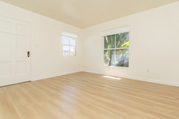 826 Diamond St, San Diego, CA 92109 photo 1