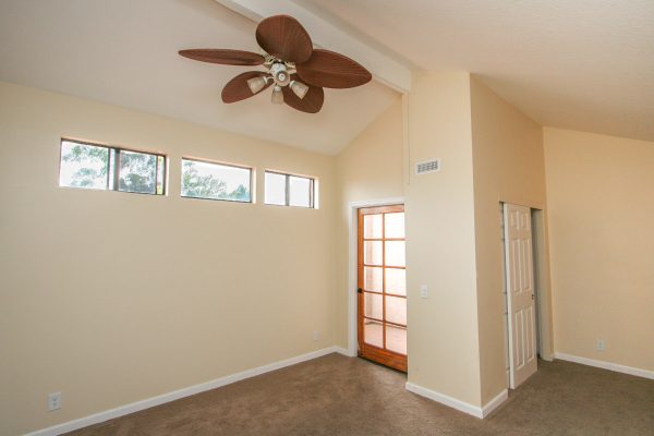 1947 Swallow Lane, Carlsbad, CA 92009 photo 5