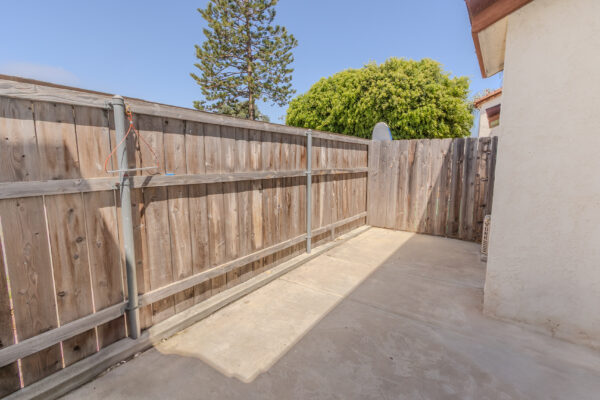 1453 Felspar, San Diego, CA 92109 photo 17