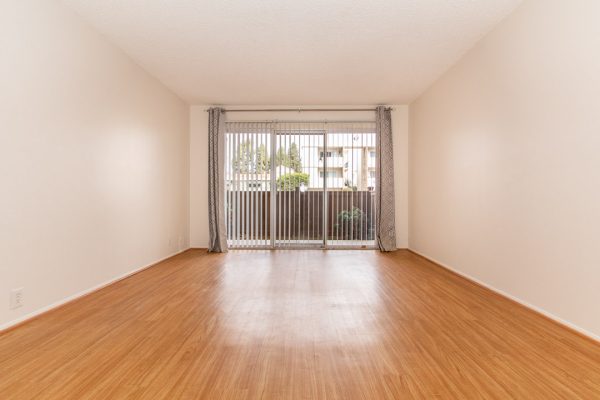 1775 Diamond St, Unit 113, San Diego, CA 92109 photo 8