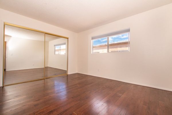 1069-B Chalcedony St, San Diego, CA 92109 photo 7