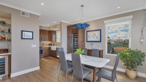 2445 Brant St 301, San Diego, CA 92101 photo 11