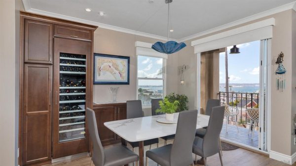2445 Brant St 301, San Diego, CA 92101 photo 12