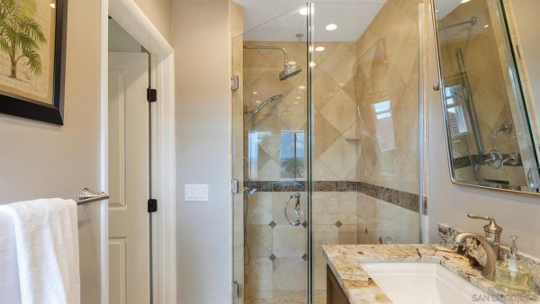 2445 Brant St 301, San Diego, CA 92101 photo 16
