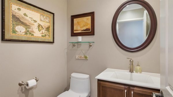 2445 Brant St 301, San Diego, CA 92101 photo 22