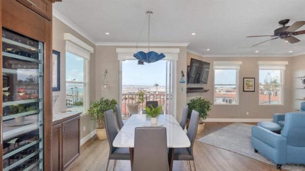 2445 Brant St 301, San Diego, CA 92101 photo 5