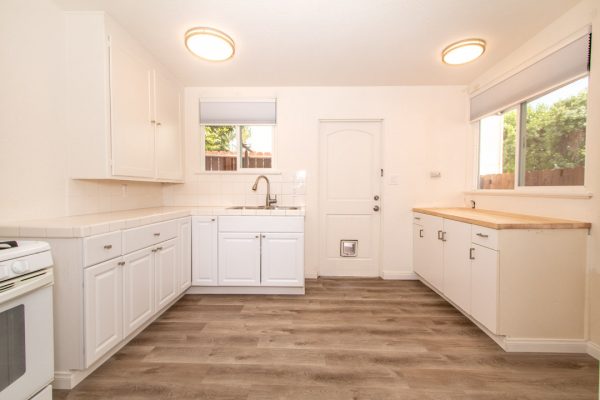2076 Garnet Avenue, San Diego, CA 92109 photo 4