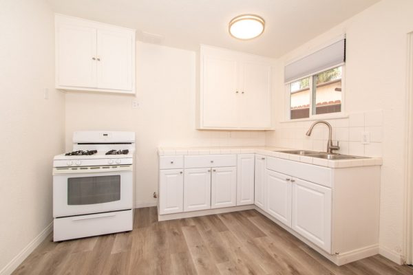 2076 Garnet Avenue, San Diego, CA 92109 photo 7