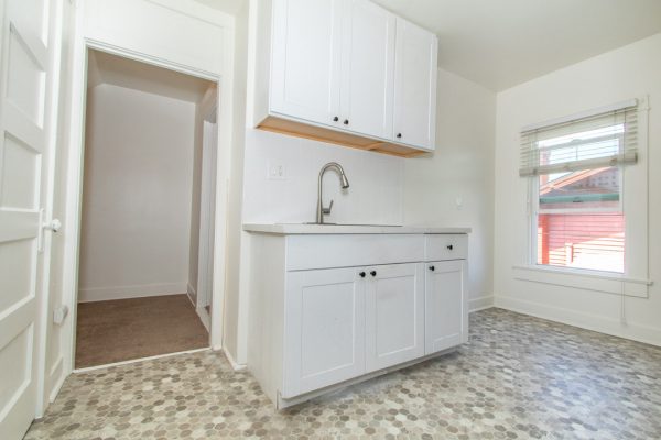 2208 Julian Avenue, San Diego, CA 92113 photo 8