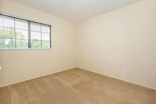 2042 Cottage Way, Vista, CA 92081 photo 17