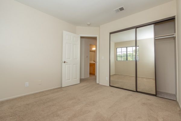 2042 Cottage Way, Vista, CA 92081 photo 20