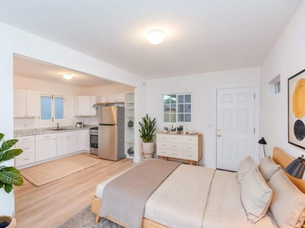 1705 32nd St, San Diego, CA 92102 photo 1