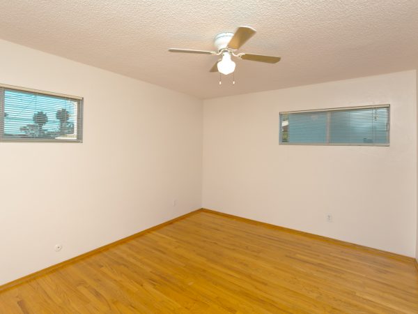 2275 Emerald St, San Diego, CA 92109 photo 6