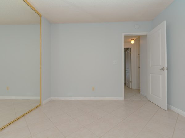 4024 Via del Conquistador, San Diego, CA 92117 photo 23