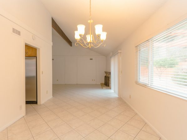 4024 Via del Conquistador, San Diego, CA 92117 photo 7