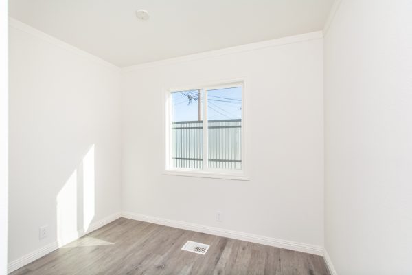 735 40th St., San Diego, CA 92102 photo 11