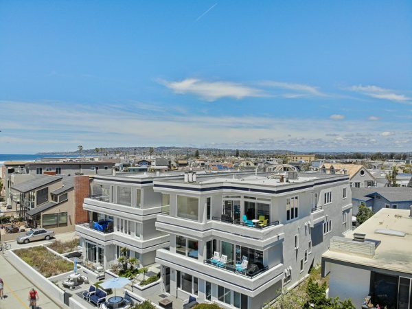 2689 Ocean Front Walk, San Diego, CA 92109 photo 1