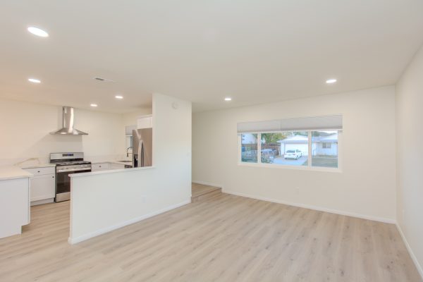 10007 Pinewood View, Santee, CA 92071 photo 6