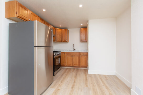 710 N. Cleveland St - A, Oceanside, CA 92054 photo 8