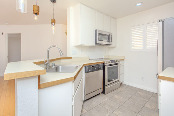 7244 Camino Degrazia #286, San Diego, CA 92111 photo 5