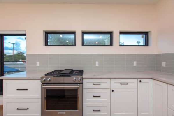 3403 N Mountain View Dr, San Diego, CA 92116 photo 8