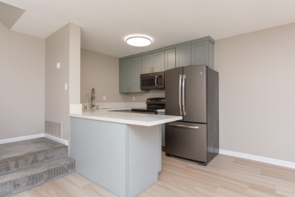 8043 Camino Huerta, San Diego, CA 92122 photo 6