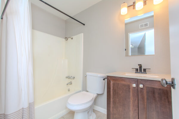 8043 Camino Huerta, San Diego, CA 92122 photo 21