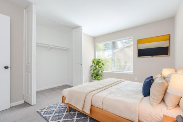 8043 Camino Huerta, San Diego, CA 92122 photo 14