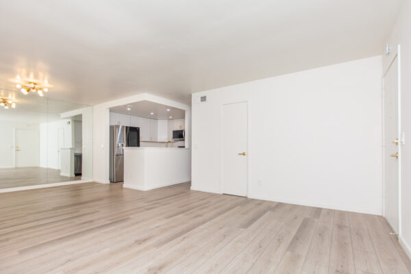 4457 Benfield Ct, San Diego, CA 92113 photo 7