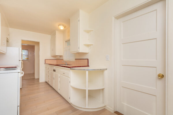 2180 Edinburg Ave, Cardiff, CA 92007 photo 8