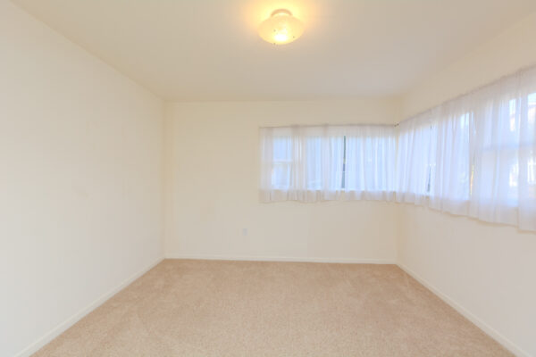 2180 Edinburg Ave, Cardiff, CA 92007 photo 17