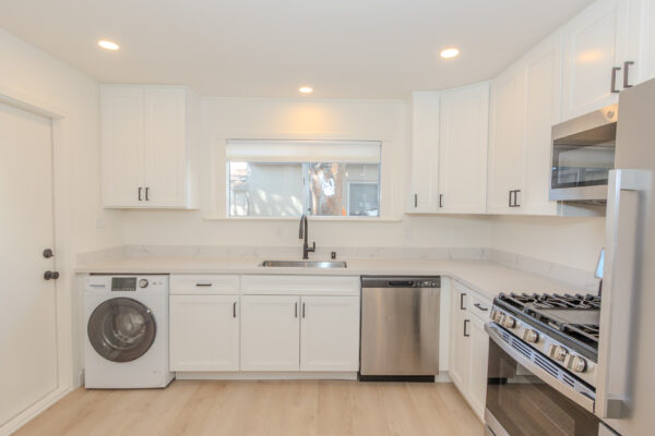1926 Fortuna Ave #B, San Diego, CA 92109 photo 10