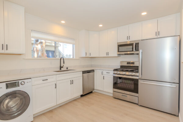 1926 Fortuna Ave #B, San Diego, CA 92109 photo 6
