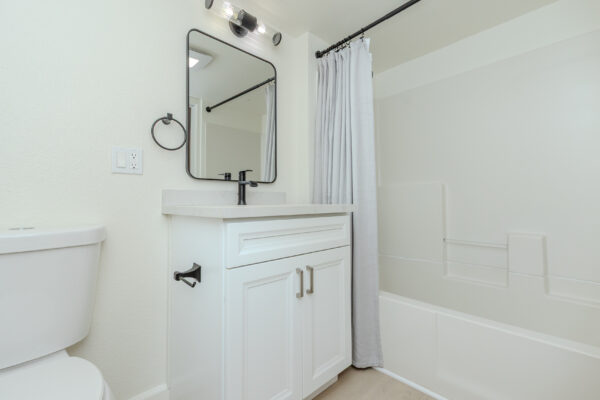 1926 Fortuna Ave #B, San Diego, CA 92109 photo 17