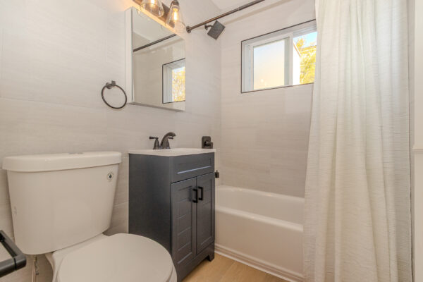 1940 Fortuna Ave, San Diego, CA 92109 photo 21