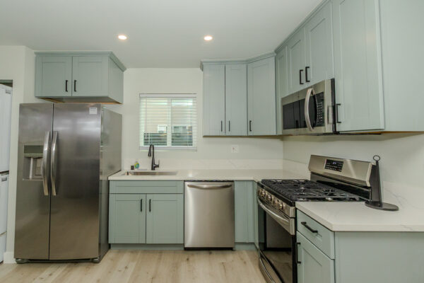 1673 Diamond St, San Diego, CA 92109 photo 5