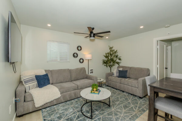 1673 Diamond St, San Diego, CA 92109 photo 7