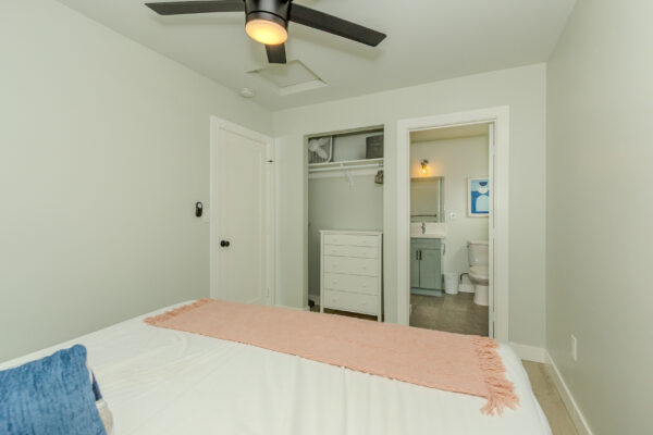 1673 Diamond St, San Diego, CA 92109 photo 10