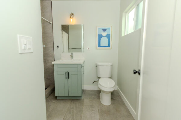 1673 Diamond St, San Diego, CA 92109 photo 11