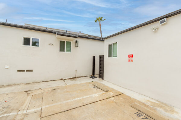 1673 Diamond St, San Diego, CA 92109 photo 15